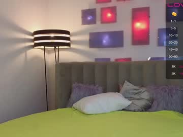 couple
        stay_the_night cam image #2183368