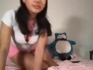 girl
        aspenn777 cam image #3553841