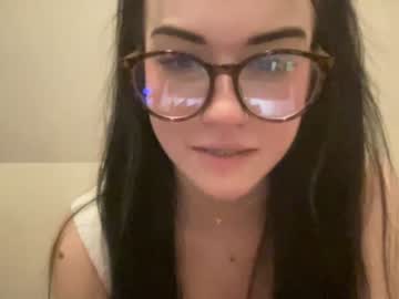 girl
        juliamae444 cam image #1313403
