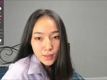 girl
        kiriboo cam image #297518