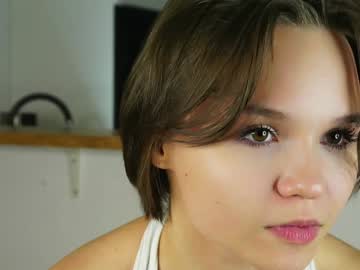 girl
        primrosecolemanf cam image #5519287