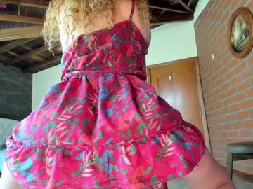 girl
        little_izzi cam image #5269061