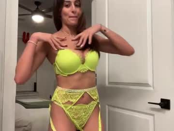 girl
        camiliakxoxo cam image #5176841