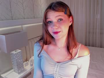 girl
        little_lolla17 cam image #5663006