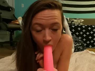 girl
        anabelleleigh cam image #6129250