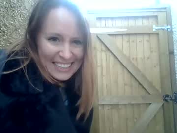 girl
        eatmypie69 cam image #2960560