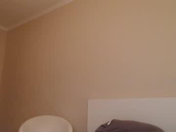 girl
        magic_couple13 cam image #2796187