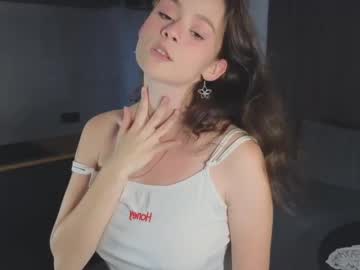 girl
        odeliaduty cam image #5013084