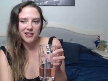 girl
        bluexstacey cam image #4877873