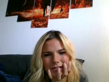 girl
        lacyxtate cam image #182685