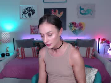 girl
        holihurricane cam image #2606638