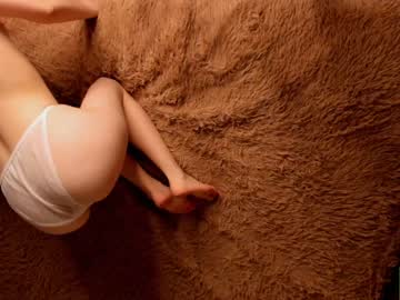 girl
        amandamedrano cam image #852088