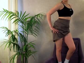 girl
        chelseafurnish cam image #5271668