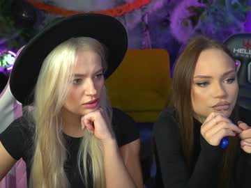 couple
        kira0541 cam image #175921