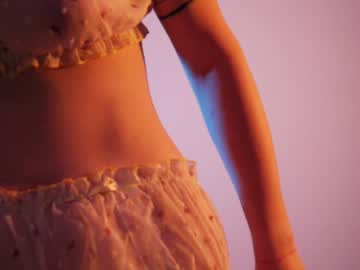 girl
        purexnymph cam image #313663
