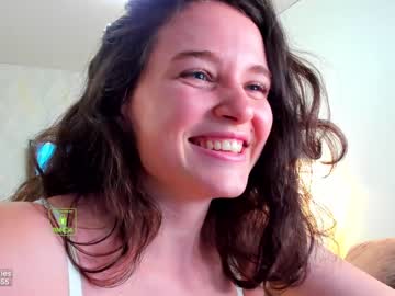 girl
        demurelixir cam image #177066