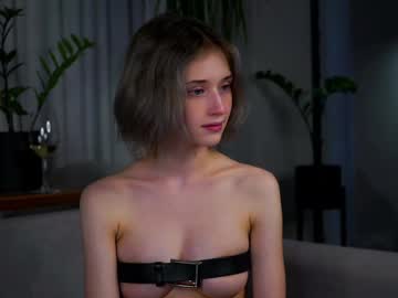 girl
        taitehambelton cam image #5487840