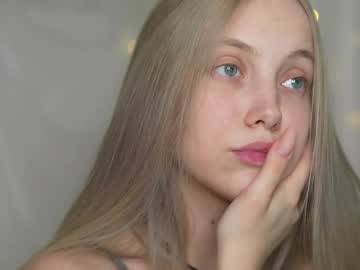girl
        appr0ved cam image #6250659