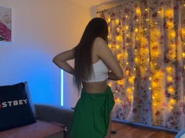 girl
        paaulina cam image #5375315