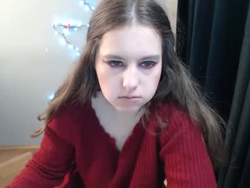 girl
        mija_mari cam image #475580
