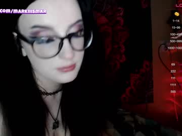 girl
        lsqueen cam image #2957065
