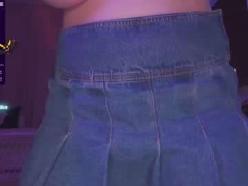 girl
        aveksmr cam image #105557