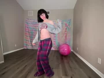 girl
        hexivu cam image #6204848
