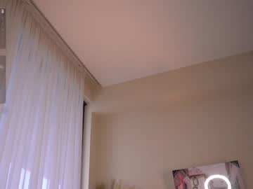 girl
        pafosstar cam image #5645811