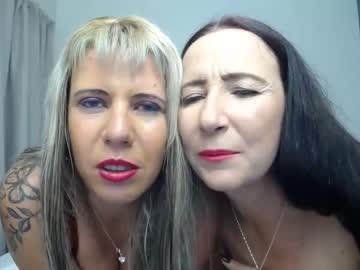 girl
        lexyleaf420 cam image #3228299