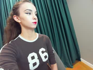 girl
        ehotlovea cam image #6779079