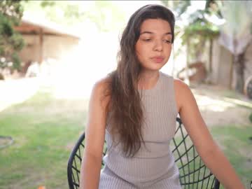 girl
        loollypop24 cam image #3809432