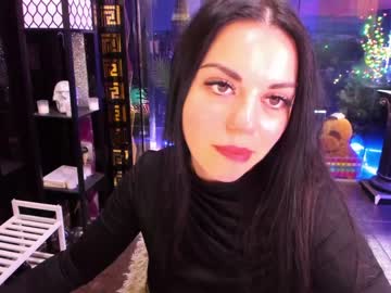 girl
        alma_pearl cam image #3706269