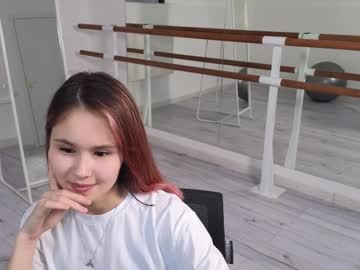 girl
        akira_soul_ cam image #1950001