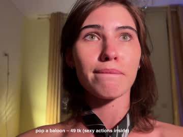 girl
        helensheaven cam image #5247345
