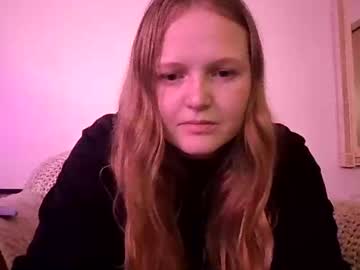 girl
        thestrawberrycreme cam image #4530629