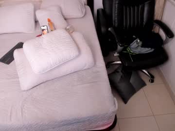girl
        anasstaciass cam image #970380