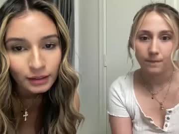 couple
        hotandhornyhannah cam image #3949967