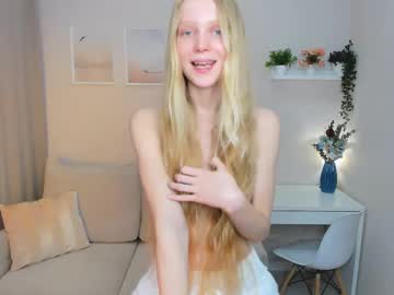 girl
        jenny_ames cam image #6380759