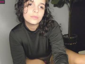 girl
        lilbeccaxo cam image #285424