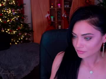 girl
        s3r3ndipity cam image #3165422