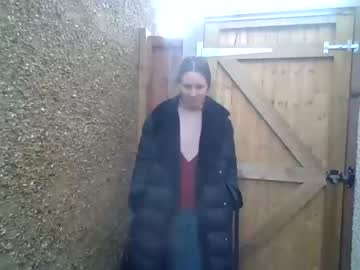 girl
        eatmypie69 cam image #3477437