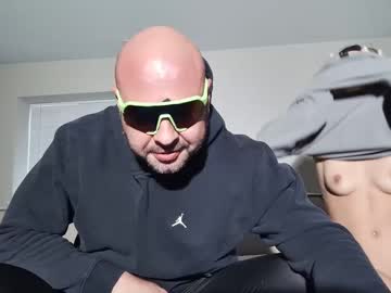 couple
        daddyandreinasroom cam image #2267157