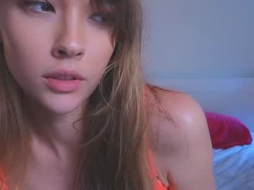 girl
        _demi_dee_ cam image #5854682