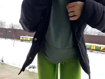 girl
        2whitediamonds cam image #762600