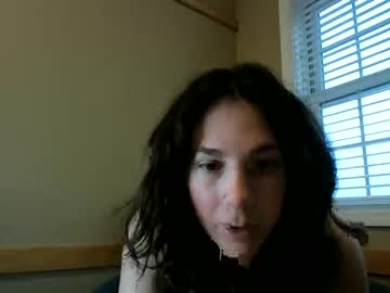 girl
        goddesslexxi cam image #694117