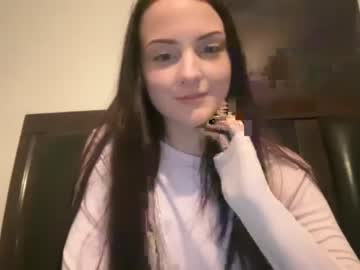 girl
        rewdvelvet cam image #1450338