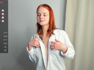 girl
        sweetmiraclea cam image #2286360