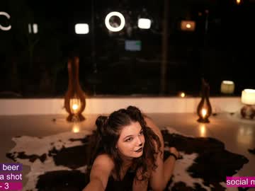 girl
        loollypop24 cam image #6598357
