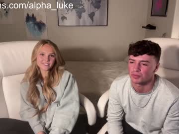 couple
        alpha_luke cam image #2627908