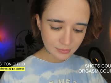 girl
        lonelly_lolly98 cam image #2491669
